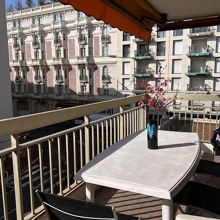 Appartement One Bedroom In The Center Of Cannes, Next To The Carlton, A Few Meters From The Croisette - 367 Cannes